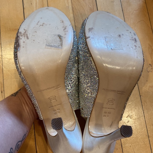 🎉EUC🎉 Benjamin Adams London Heels - Picture 3 of 4